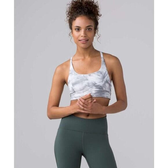 LULULEMON Train Times Bra Sz 2 Breeze By White Light Cast / Light Cast - Picture 3 of 7